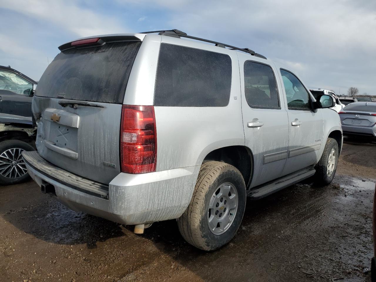 2012 Chevrolet Tahoe - Image 3