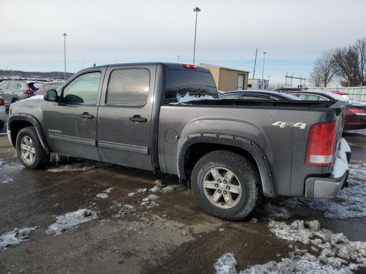 2011 GMC Sierra - Image 2