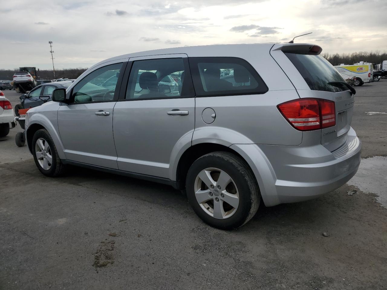 2013 Dodge Journey - Image 2