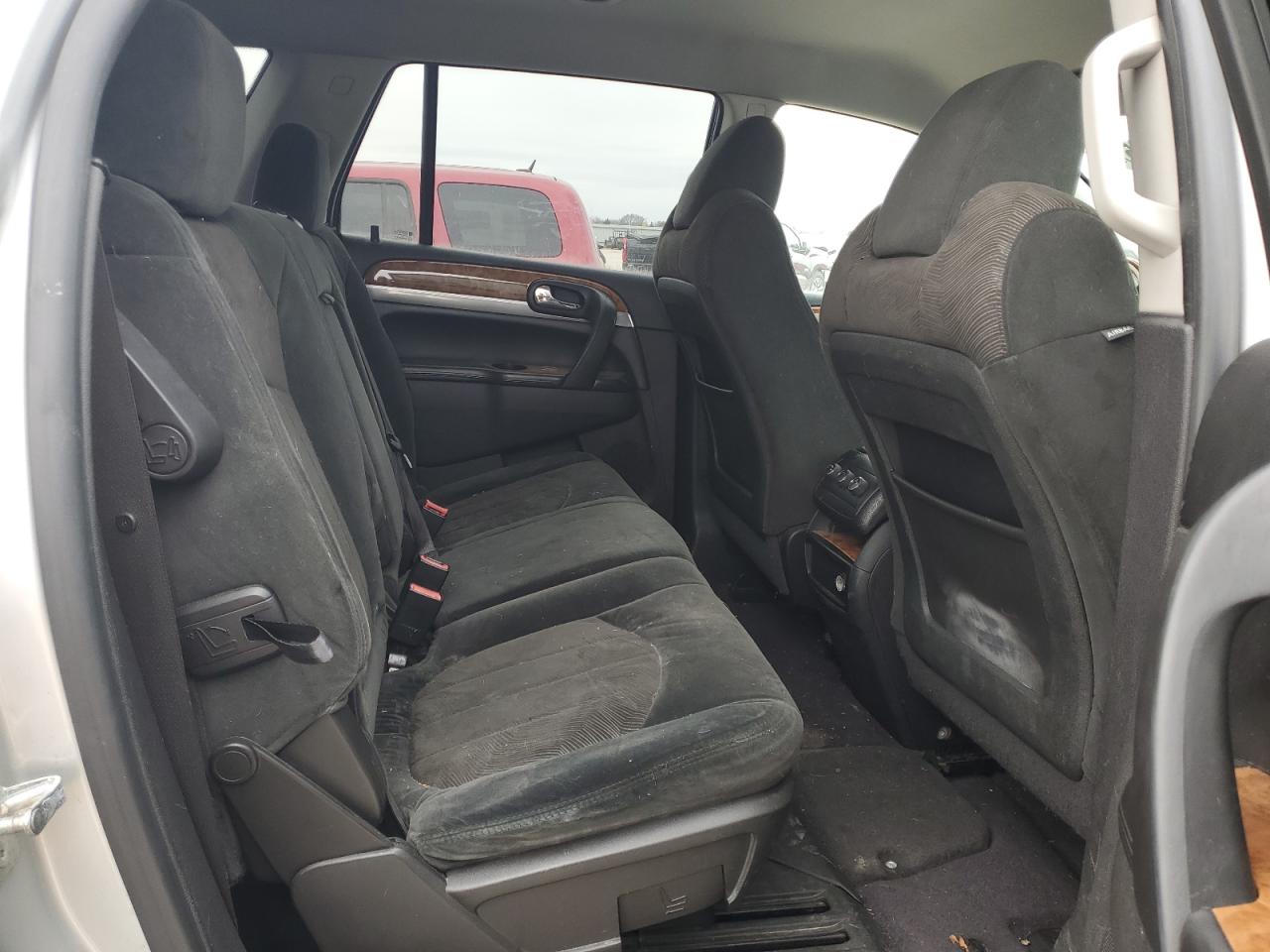2010 Buick Enclave - Image 11