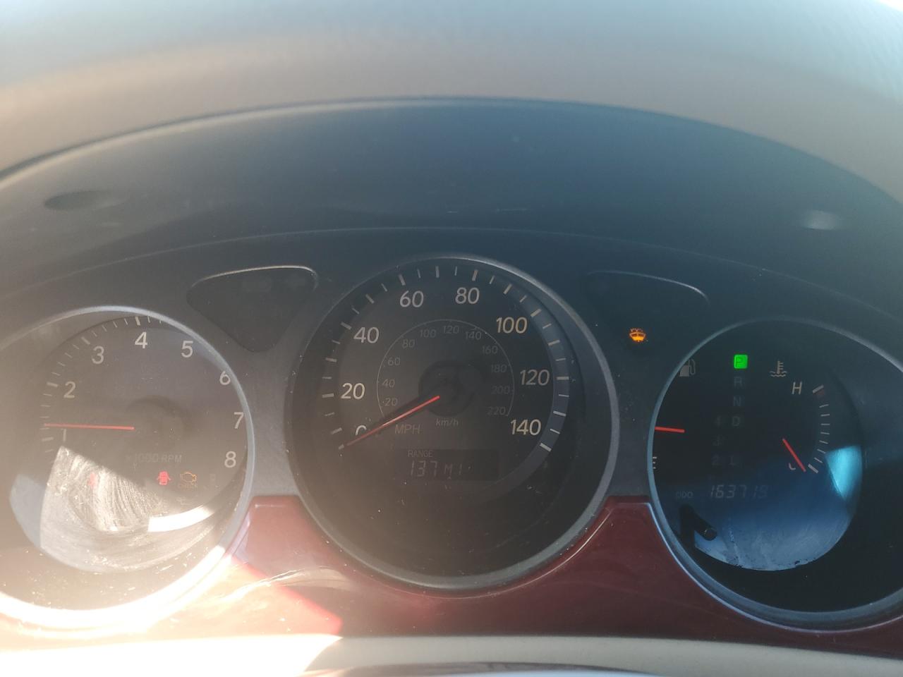 2004 Lexus ES - Image 9