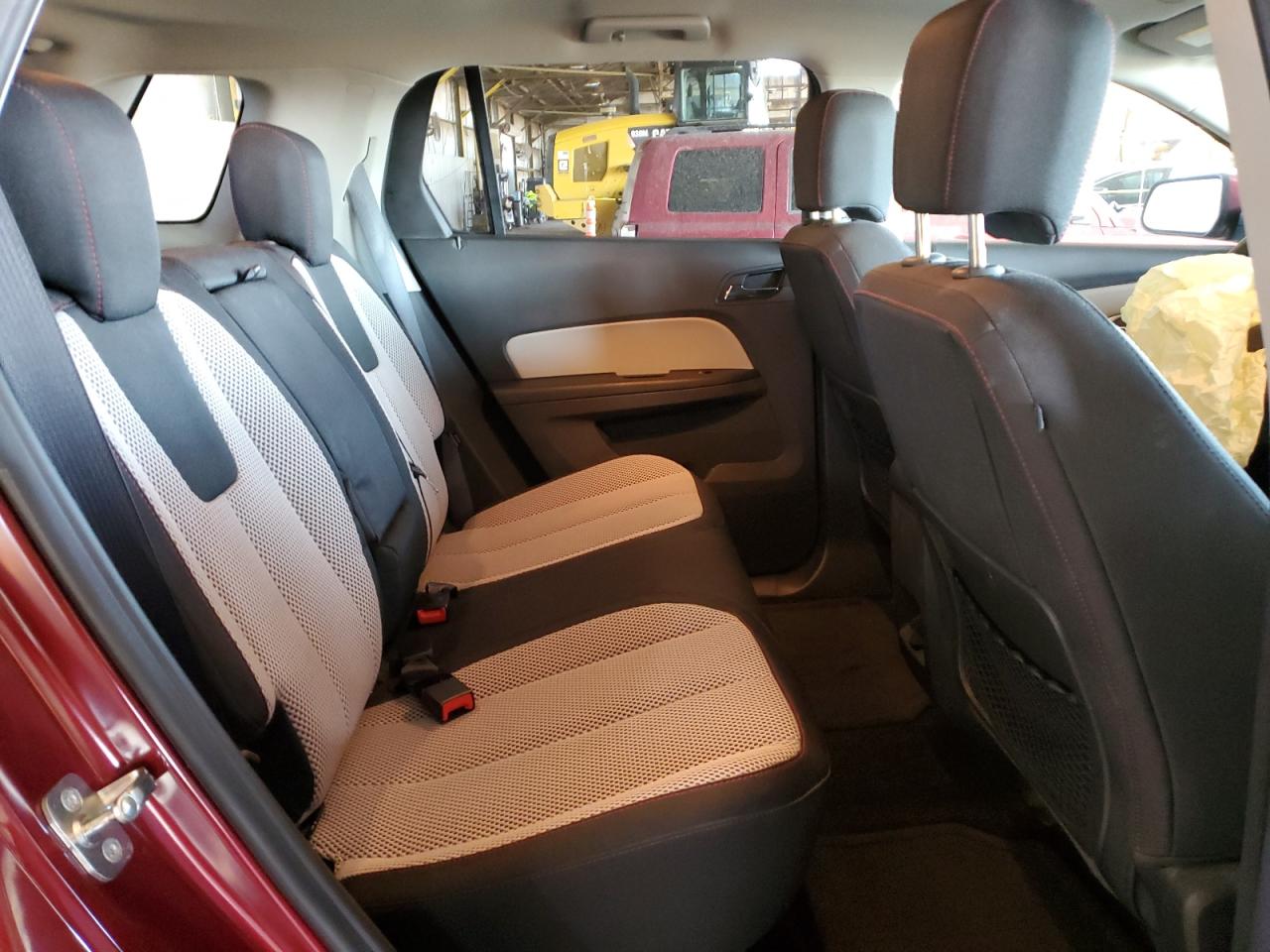 2017 GMC Terrain - Image 11
