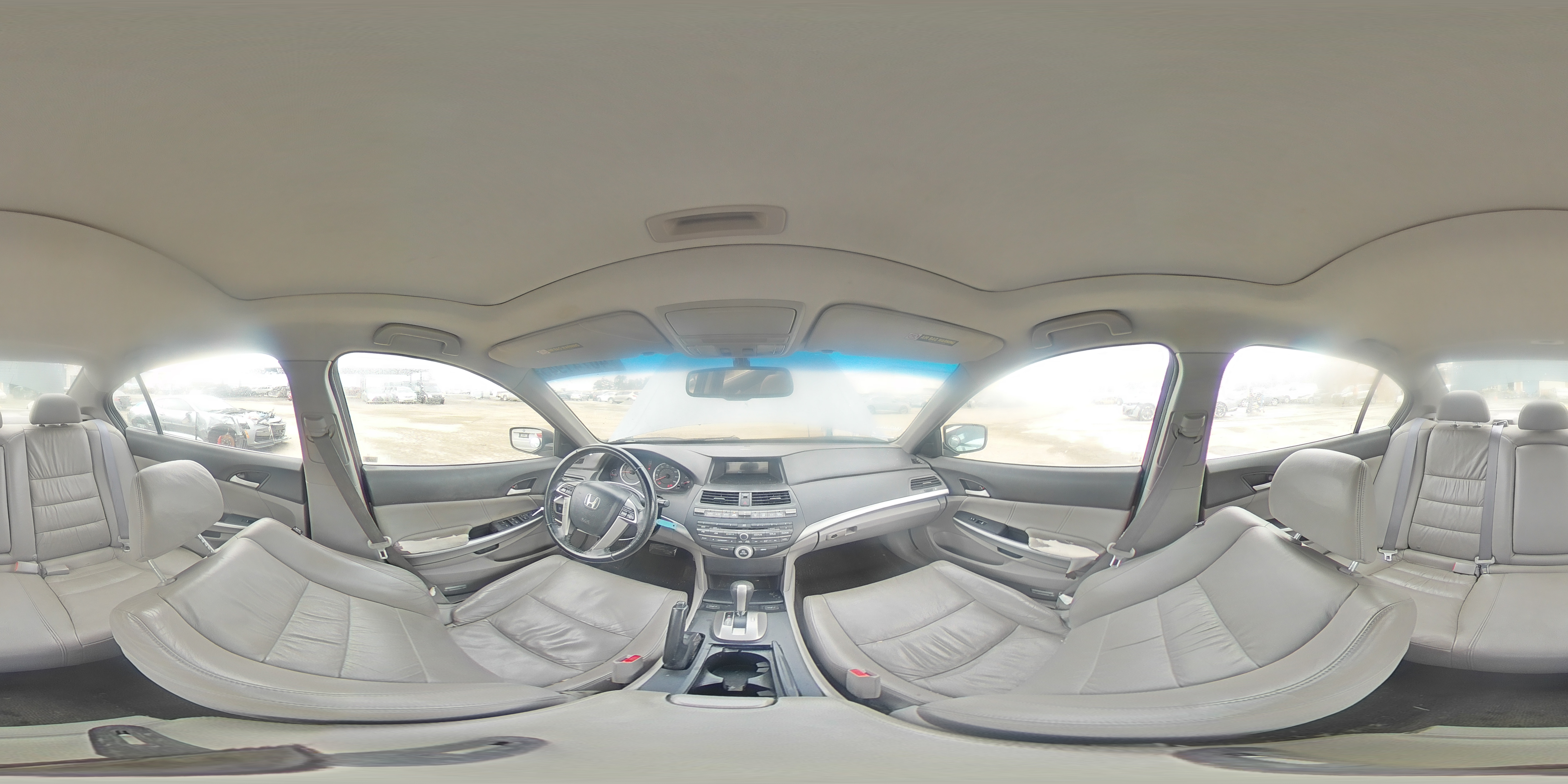 2010 Honda Accord - Image 13