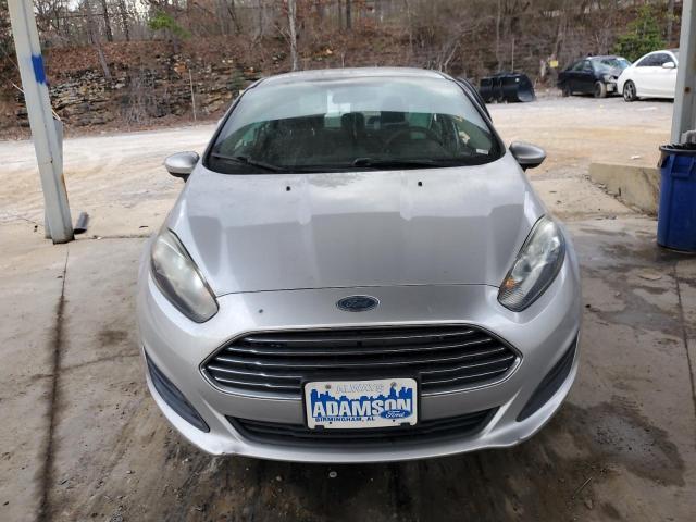  FORD FIESTA 2017 Srebrny
