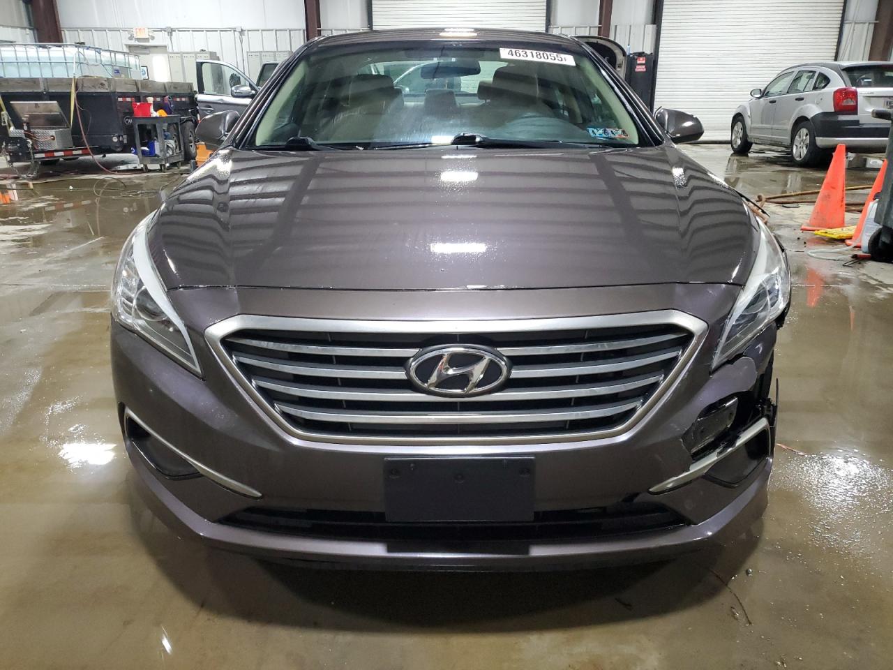 2016 Hyundai Sonata - Image 5