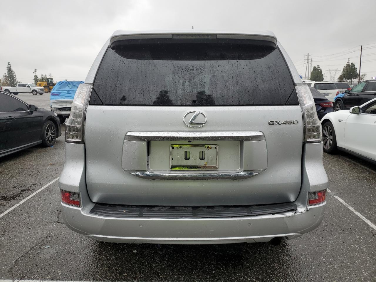 2019 Lexus GX - Image 6