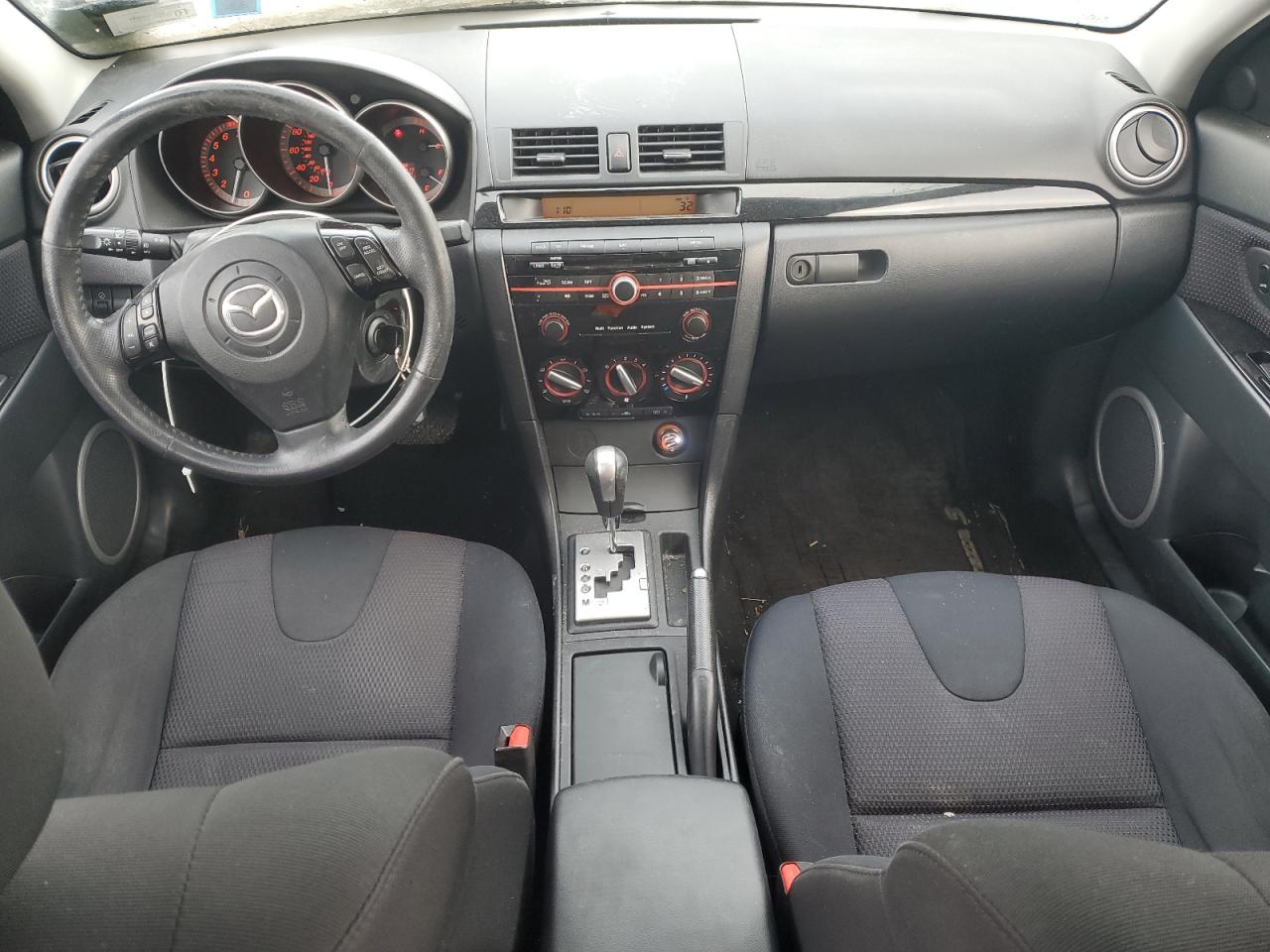 2009 Mazda 3 - Image 8