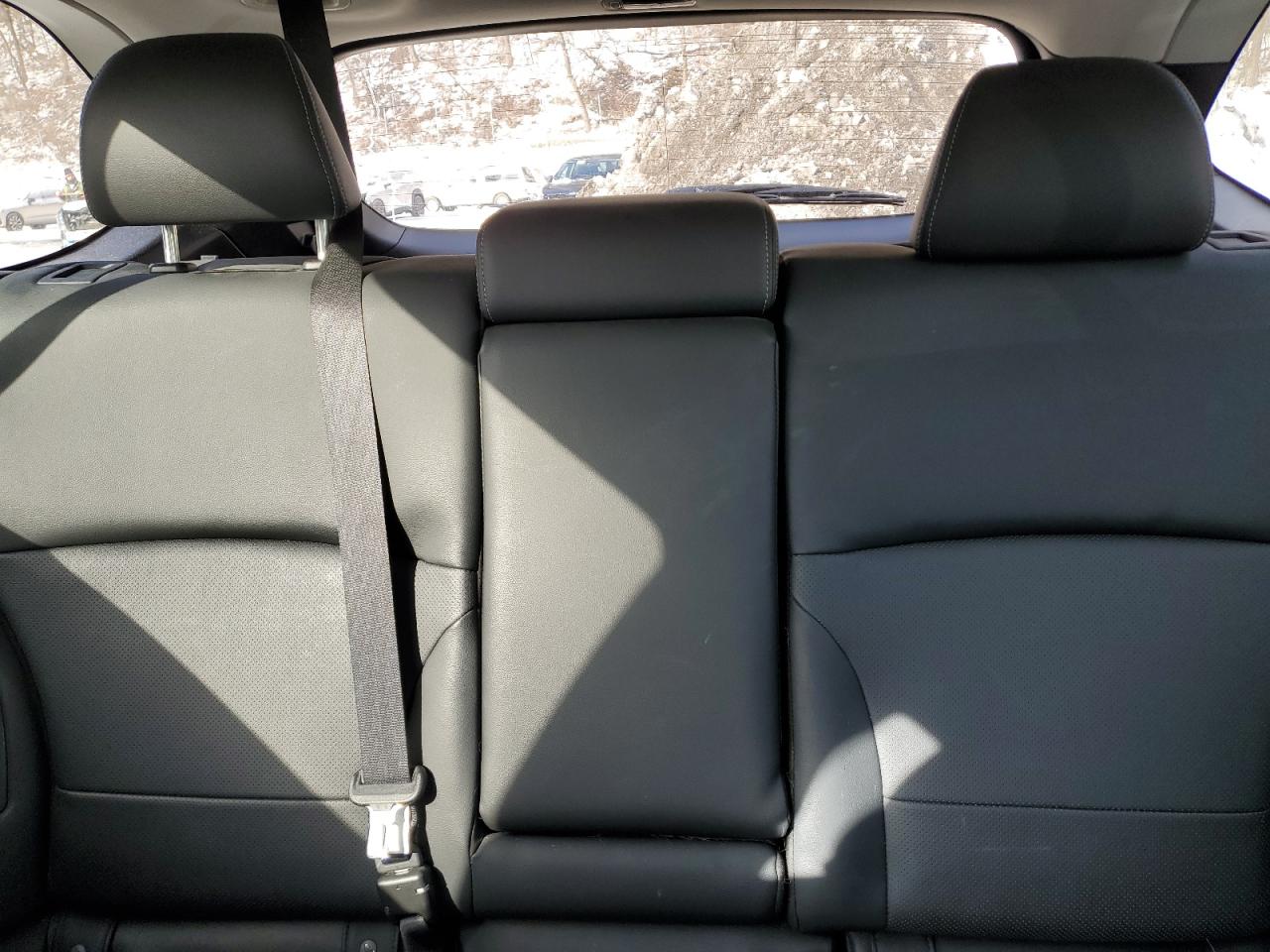 2016 Subaru Outback - Image 10