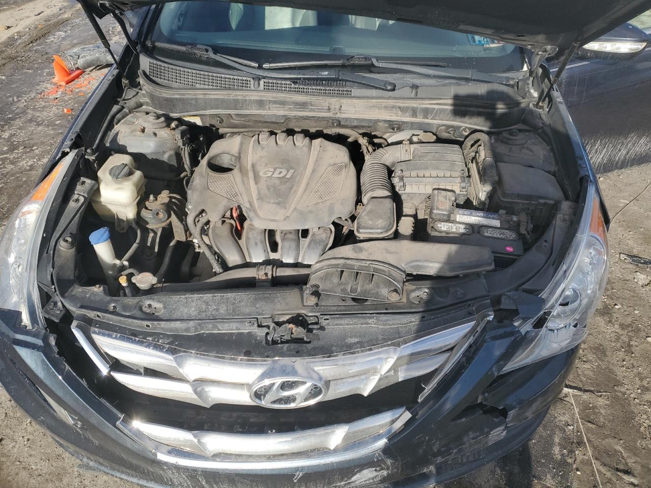 2012 Hyundai Sonata - Image 12