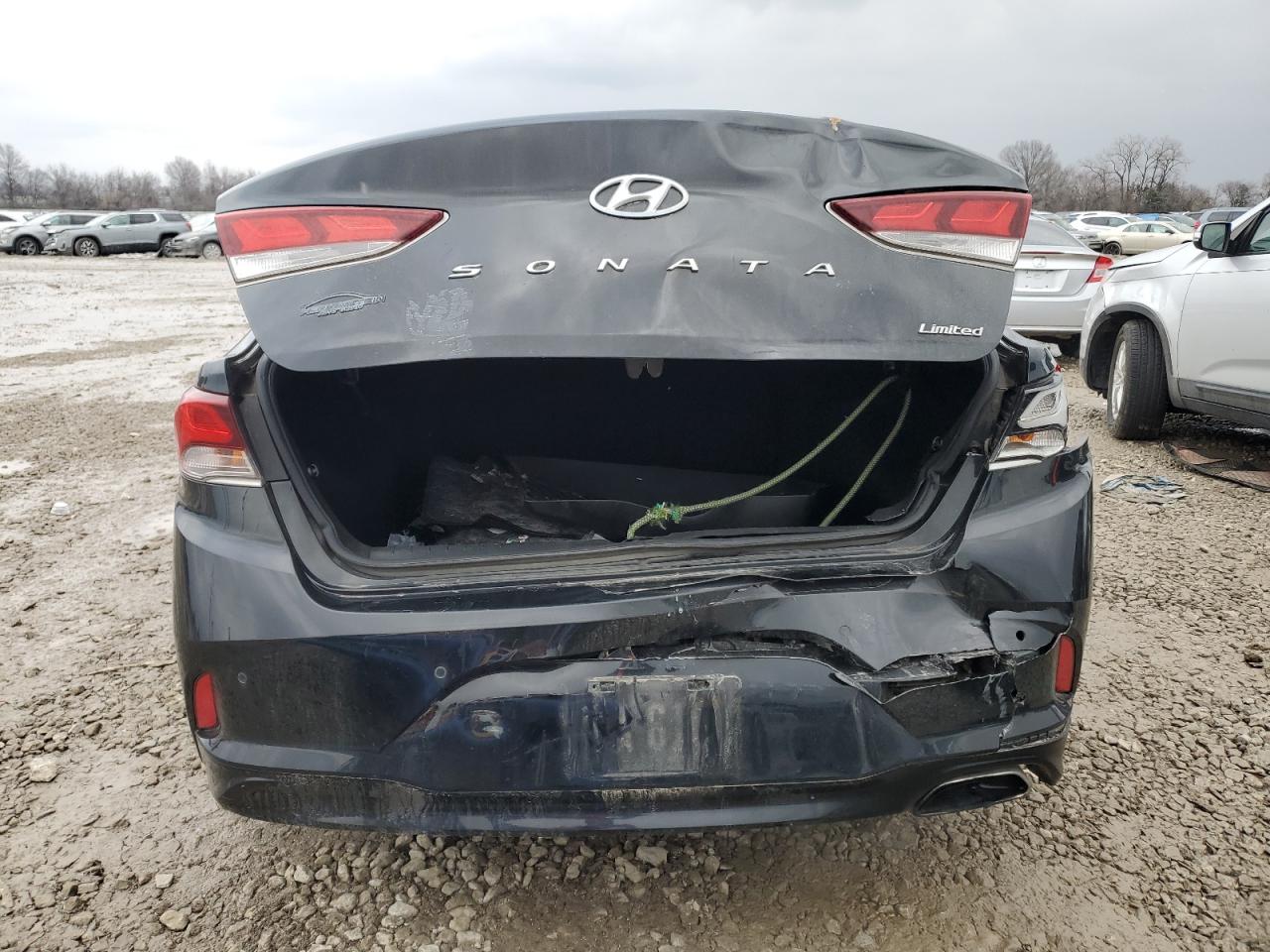 2018 Hyundai Sonata - Image 6