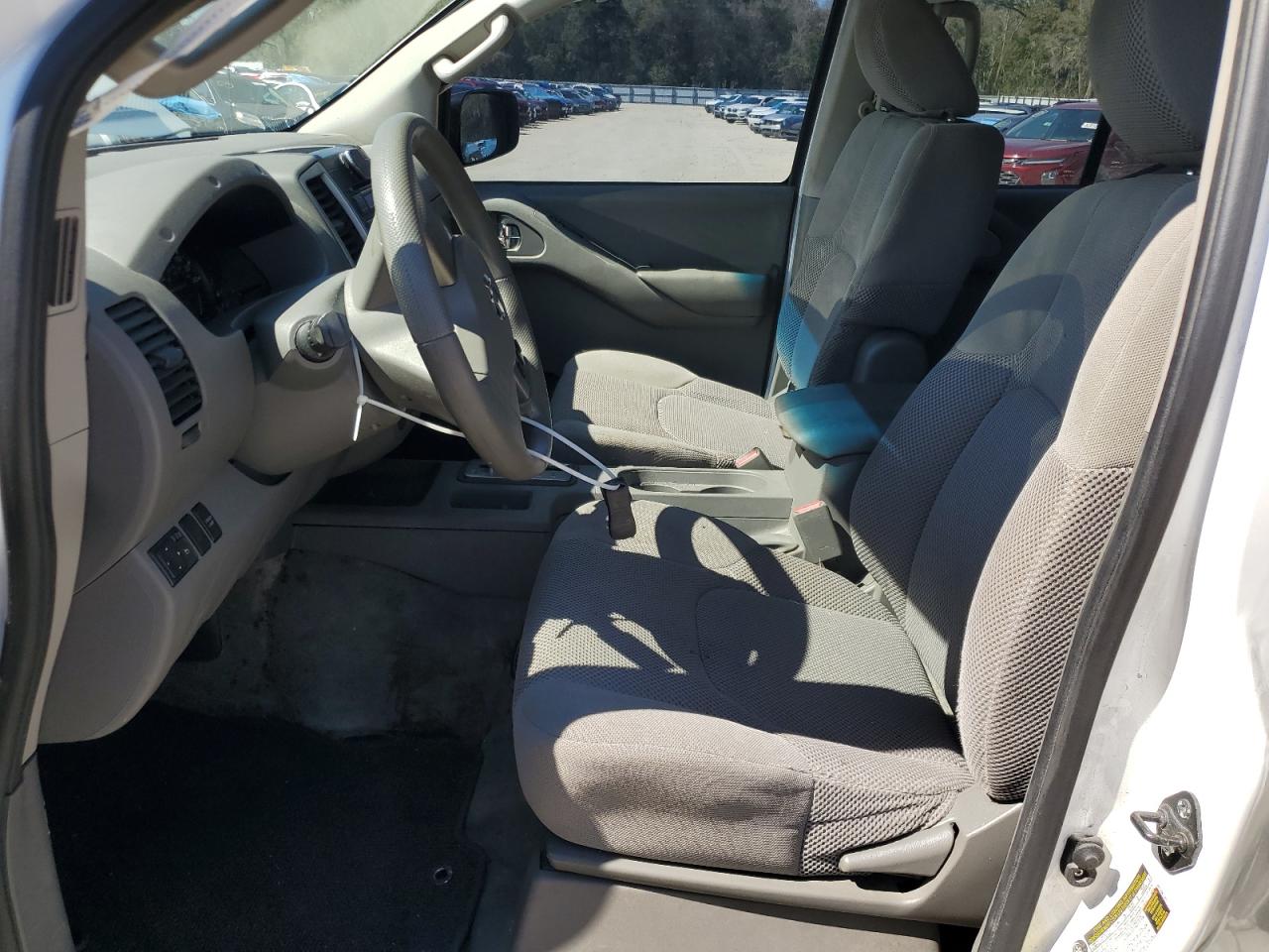 2012 Nissan Navara (Frontier) - Image 7