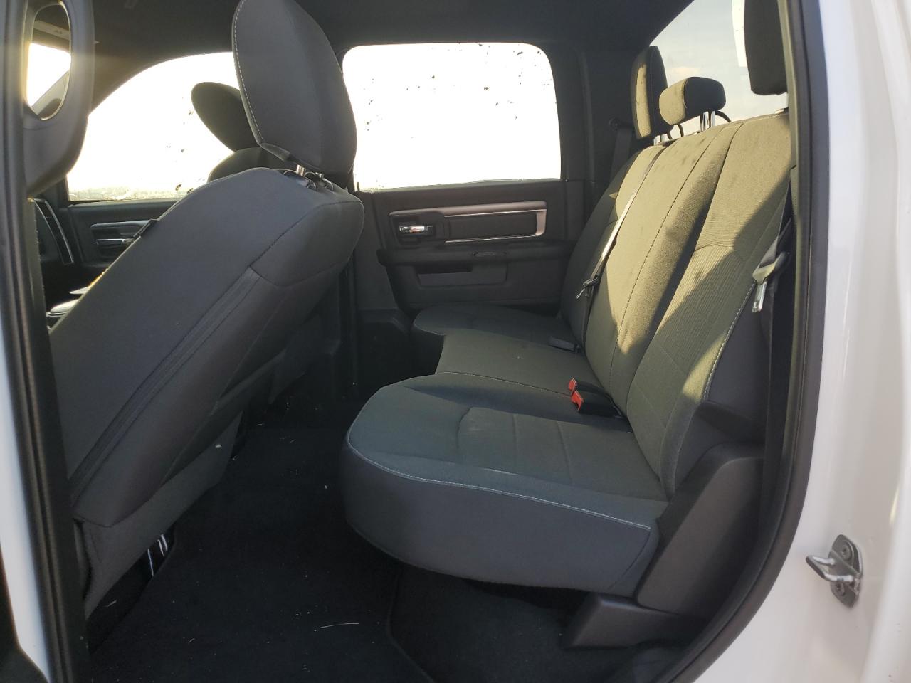 2021 RAM 1500 - Image 10