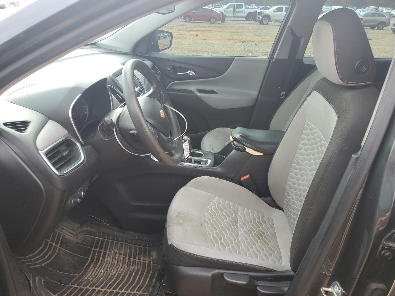 2018 Chevrolet Equinox - Image 7