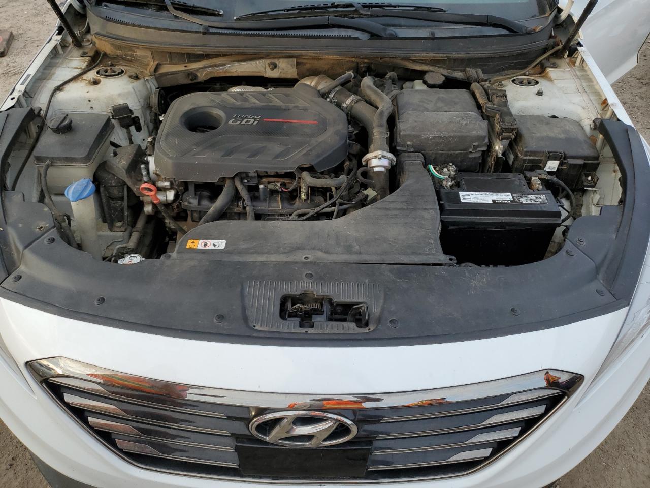 2015 Hyundai Sonata - Image 11