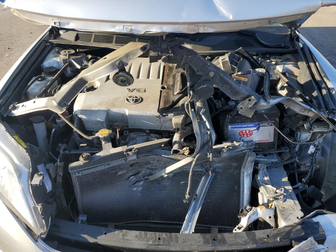 2011 Toyota Avalon - Image 11