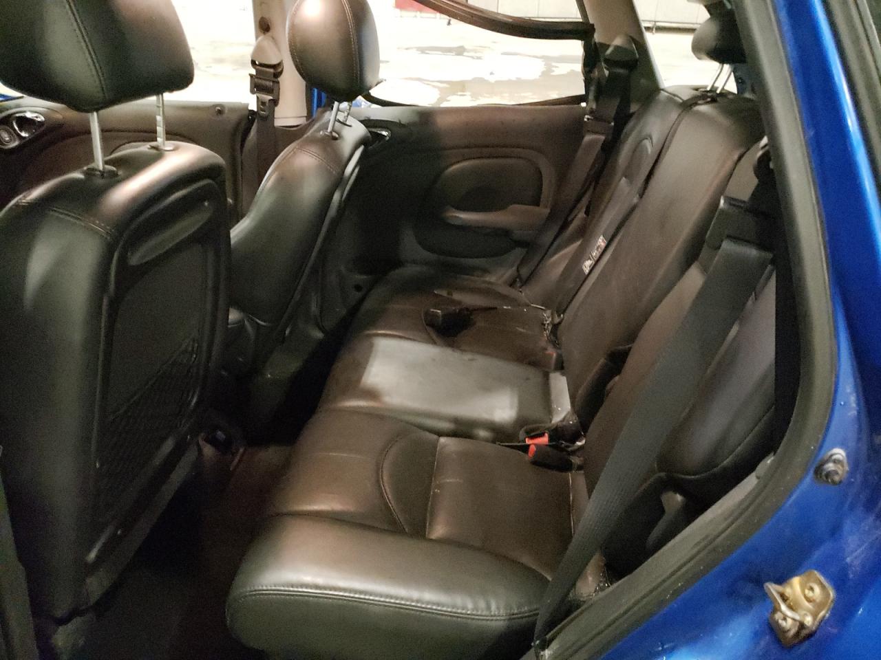 2003 Chrysler PT Cruiser - Image 11