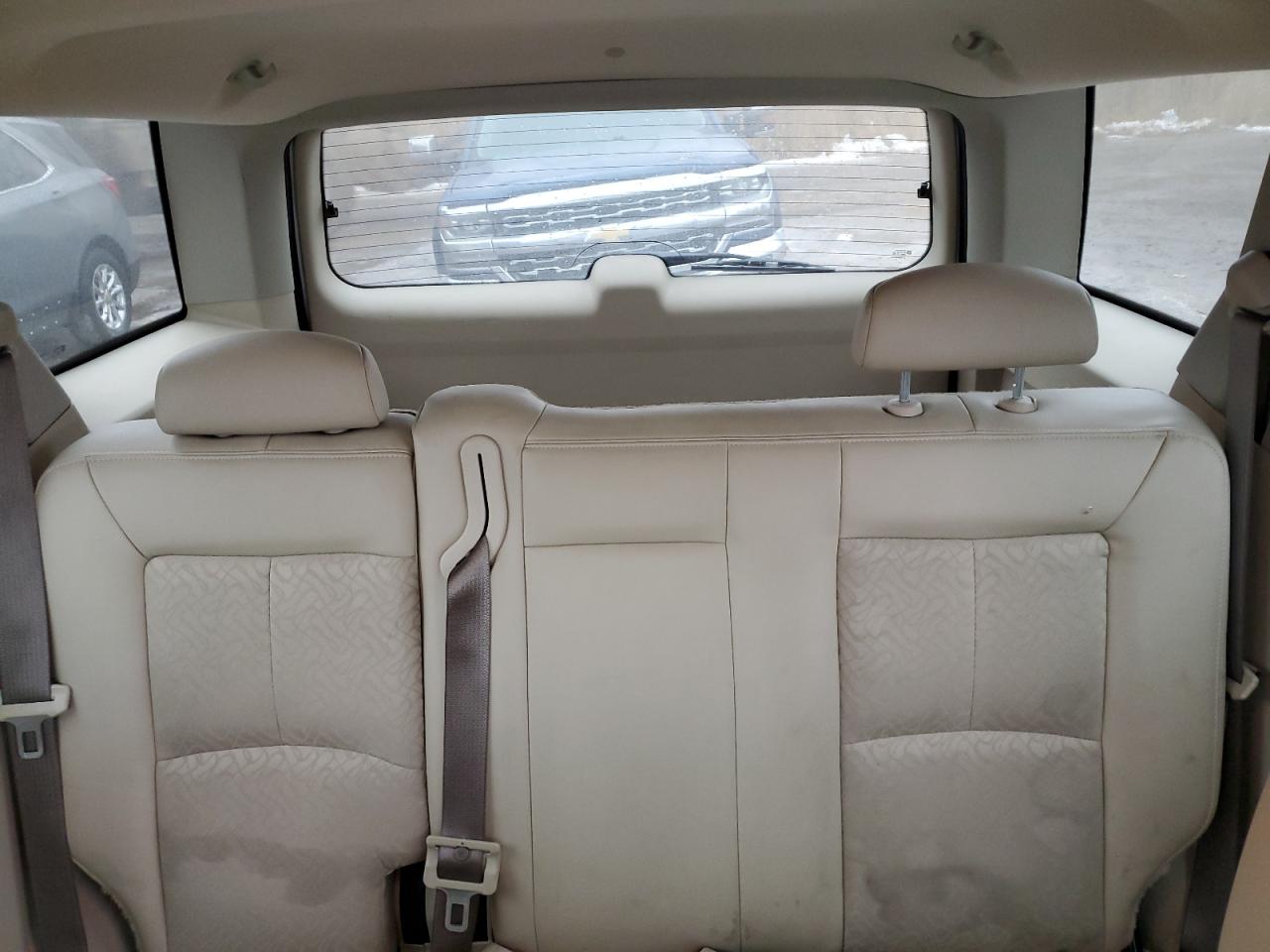 2007 Saturn VUE - Image 10