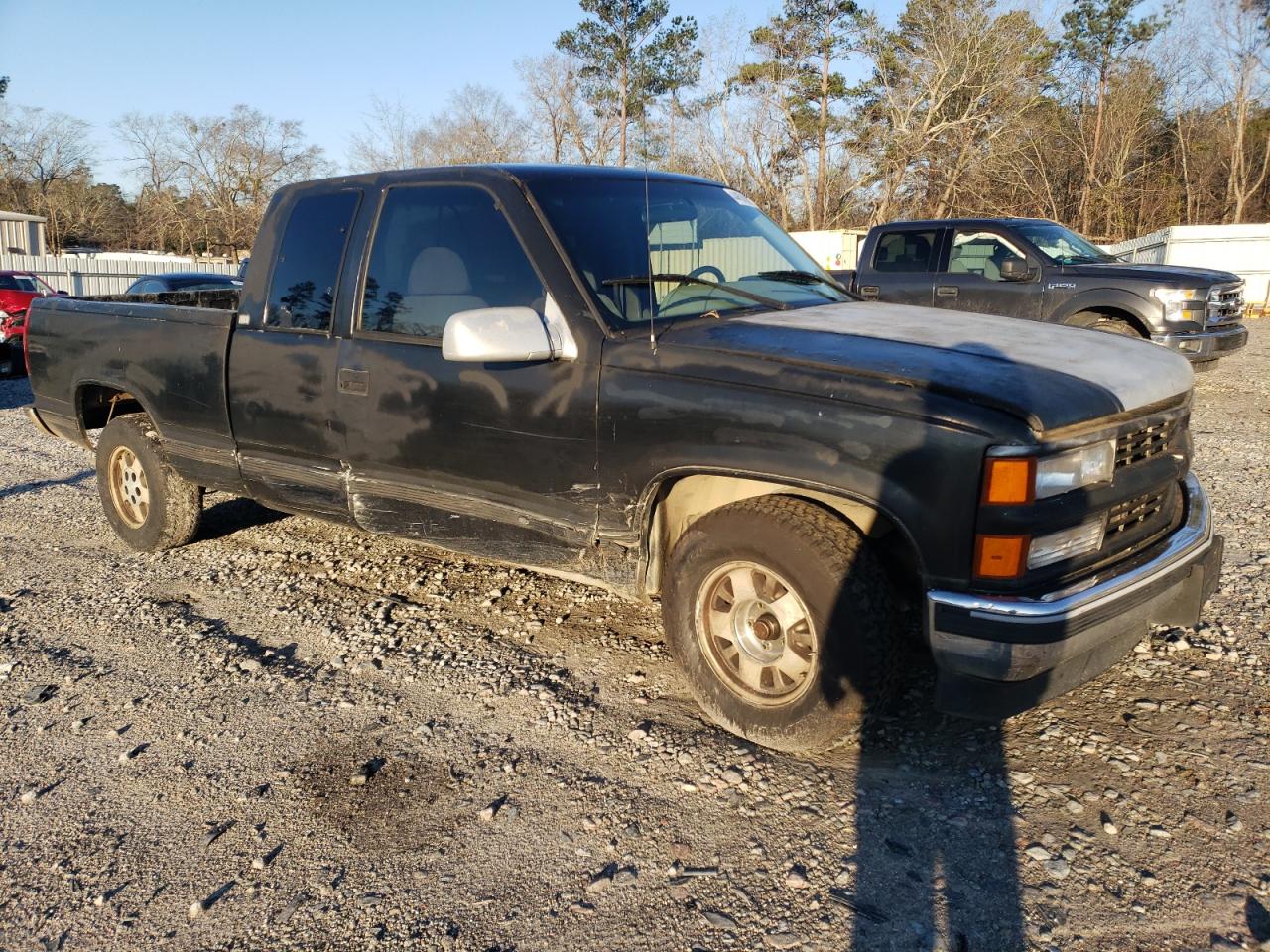 1995 Chevrolet GMT-400 - Image 4
