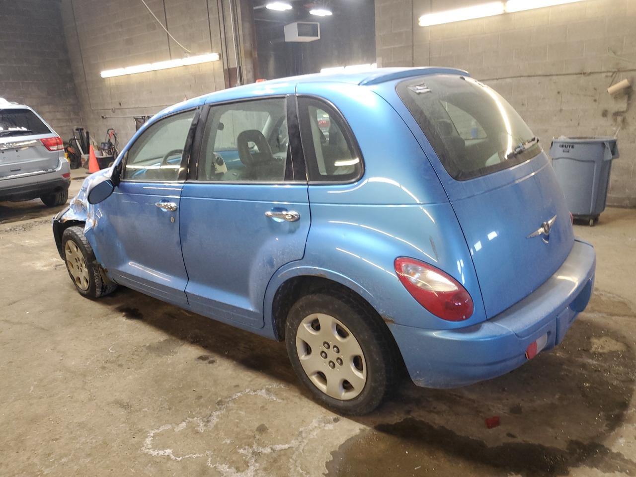 2008 Chrysler PT Cruiser - Image 2