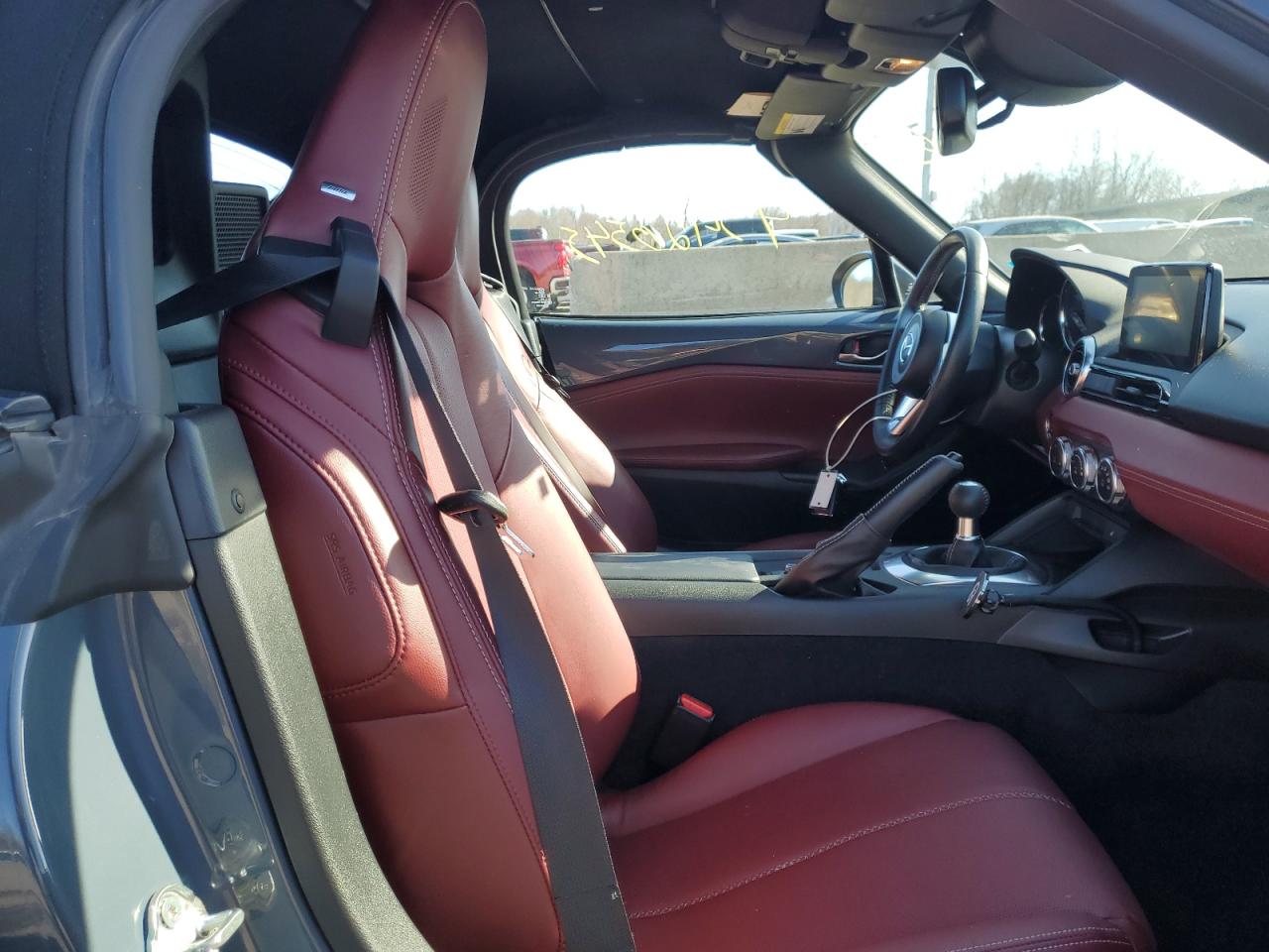 2020 Mazda MX-5 - Image 10