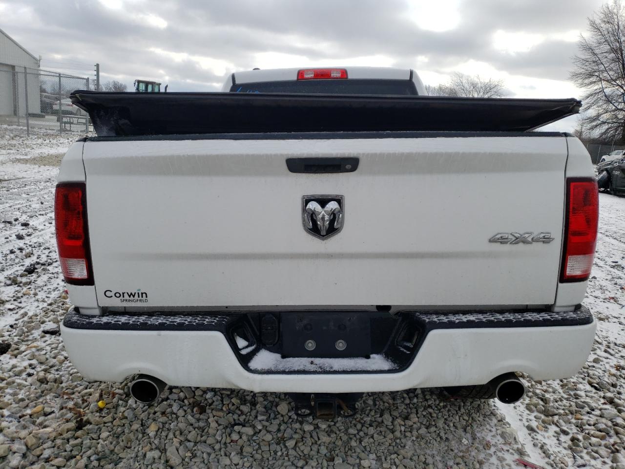 2015 RAM 1500 - Image 6