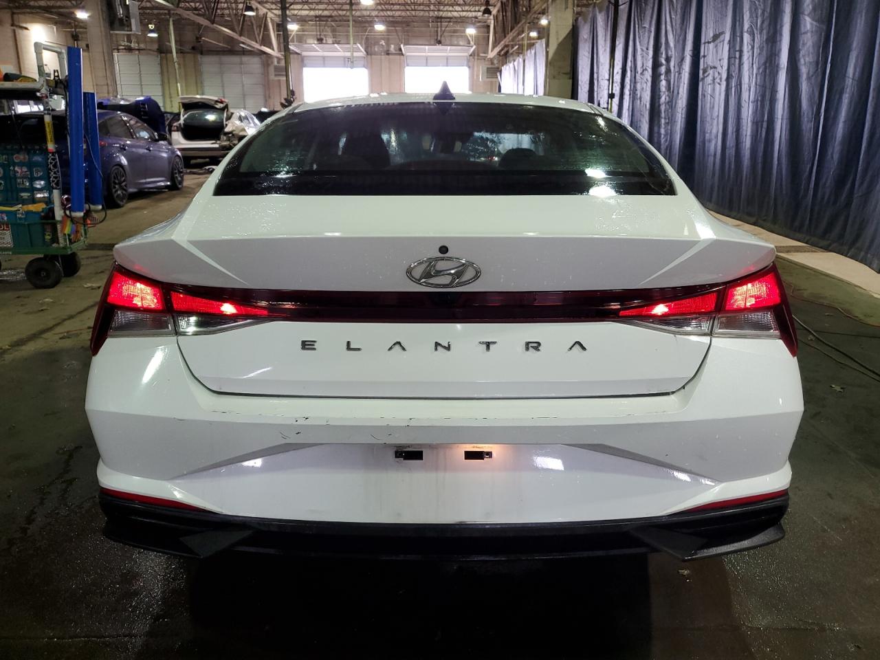 2021 Hyundai Elantra - Image 6