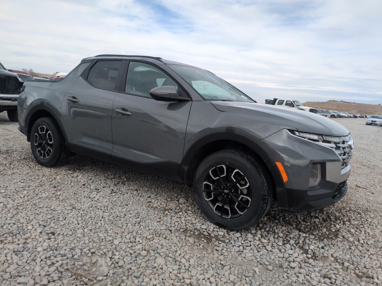 2022 Hyundai Santa Cruz - Image 4