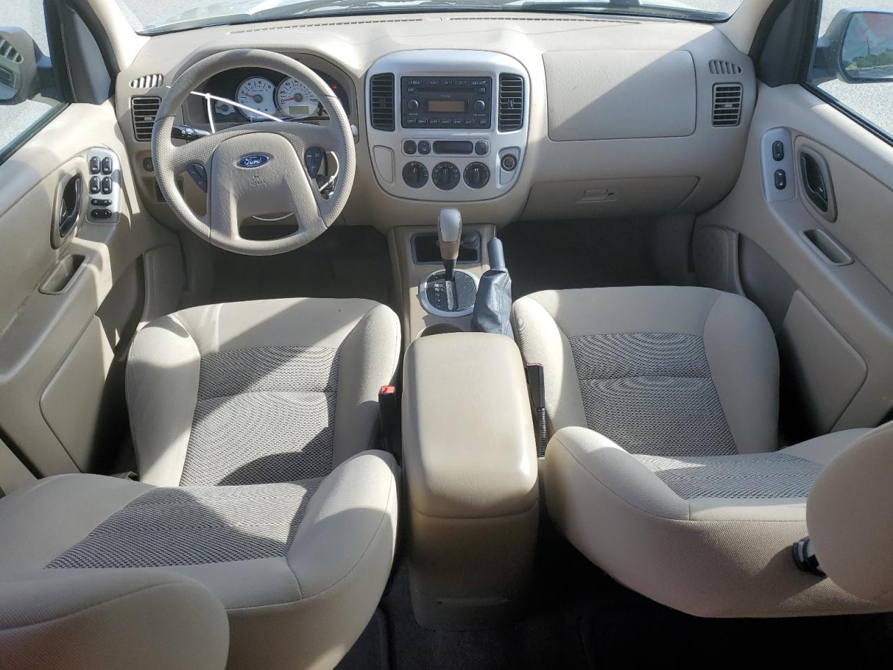 2006 Ford Escape - Image 8