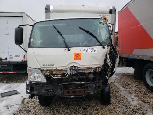 2017 HINO 155 