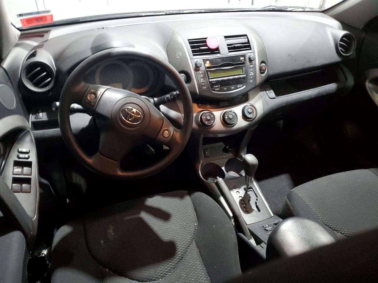 2009 Toyota RAV 4 - Image 8