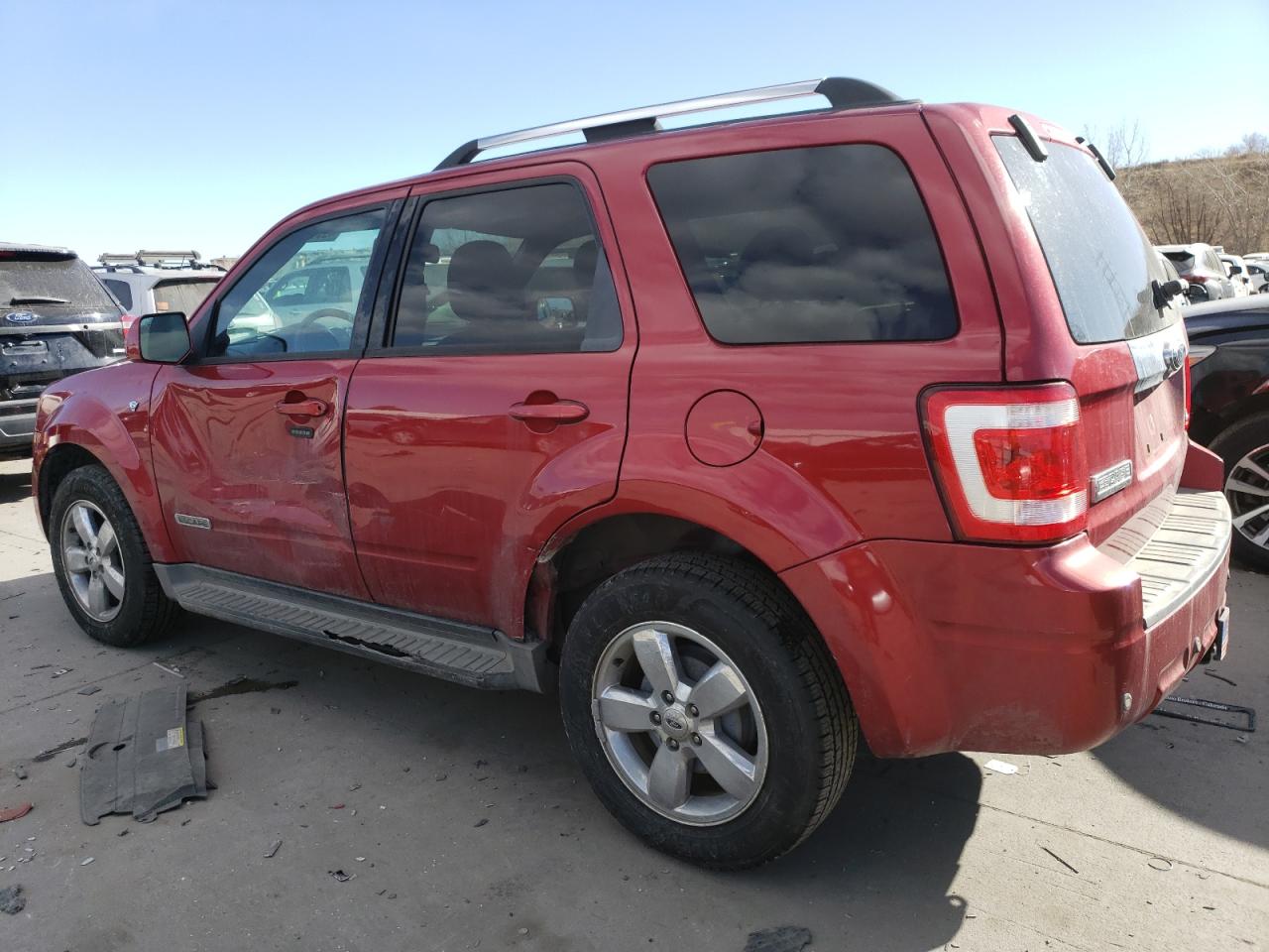 2008 Ford Escape - Image 2