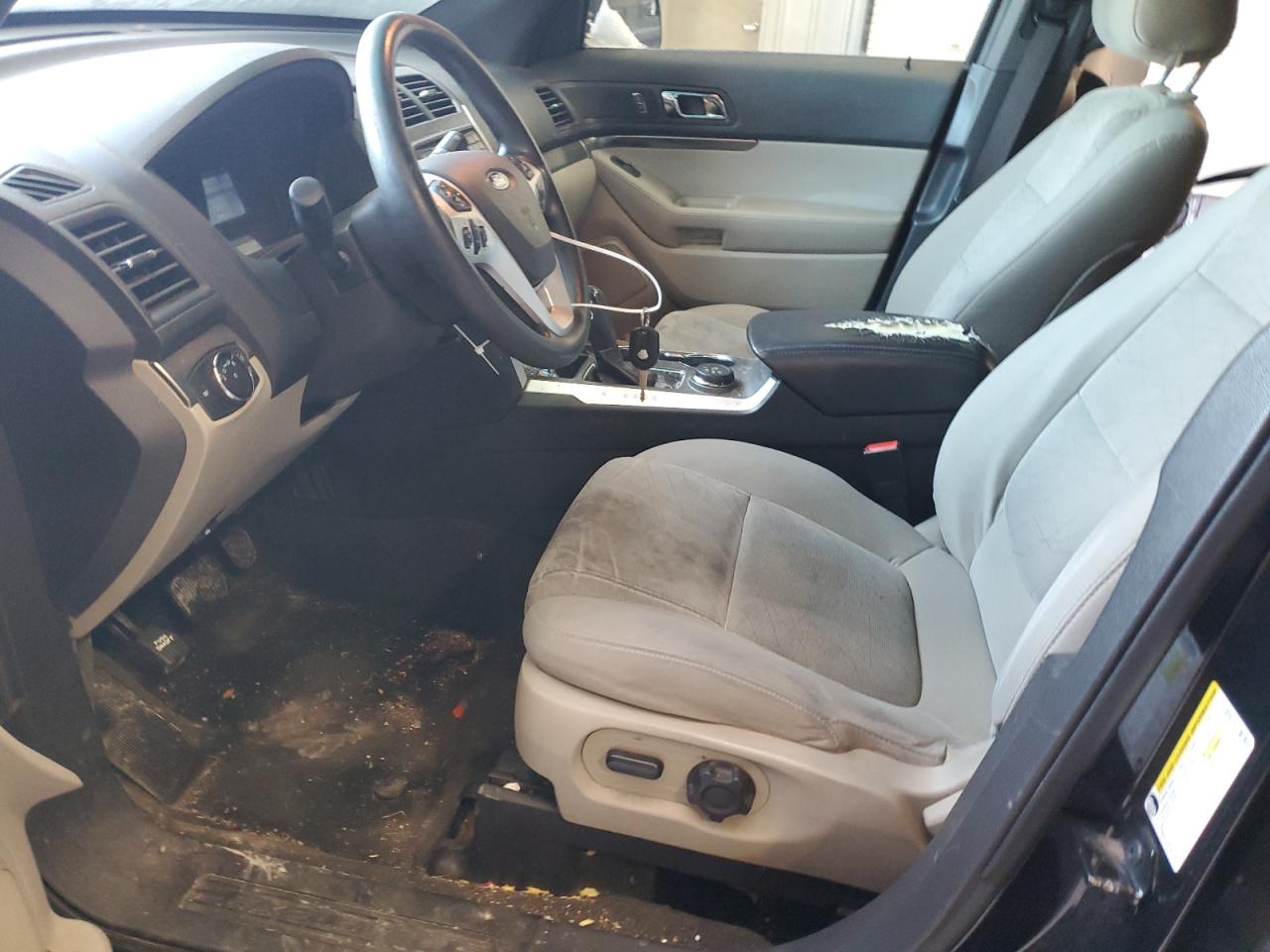 2014 Ford Explorer - Image 7