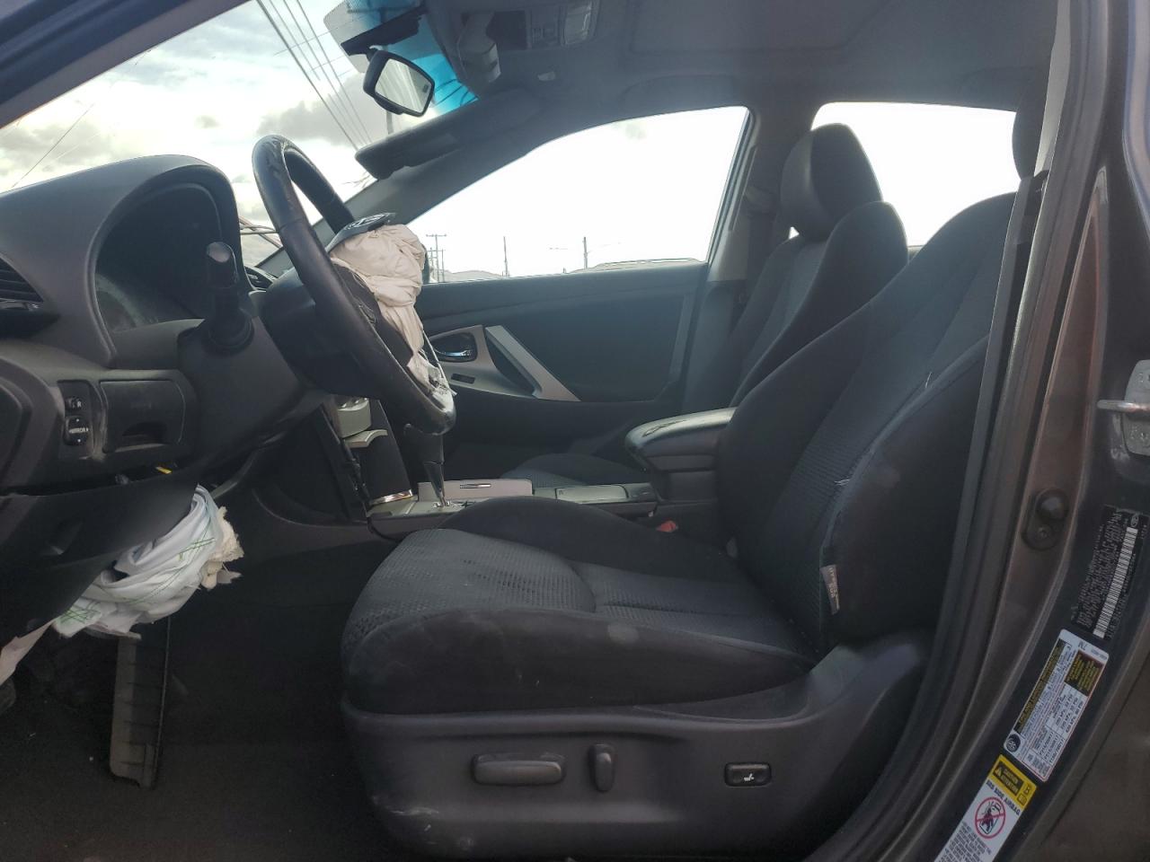 2009 Toyota Camry - Image 7