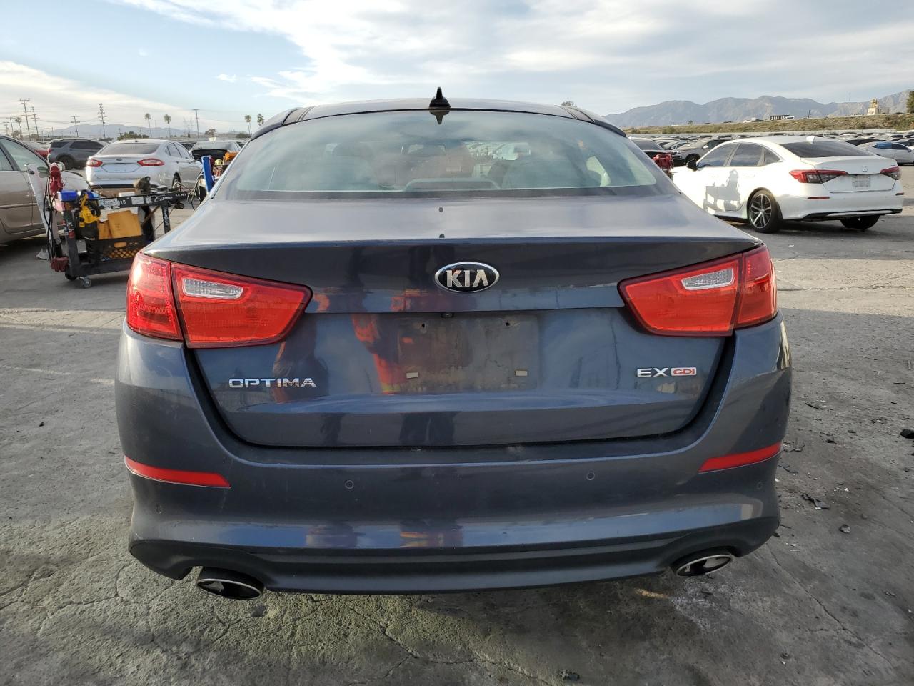 2015 Kia Optima - Image 6