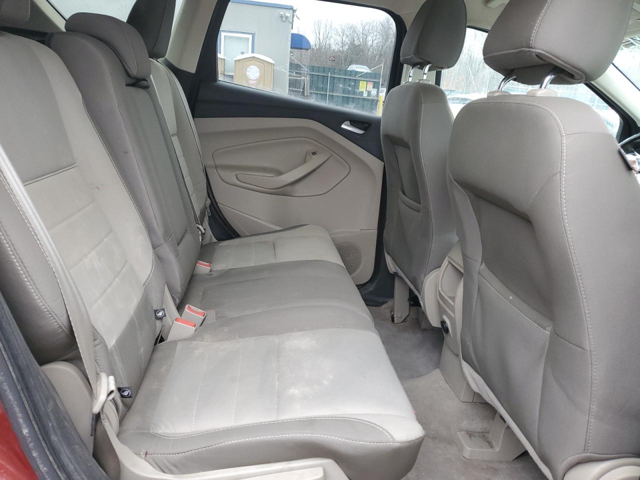 2015 Ford Escape - Image 11