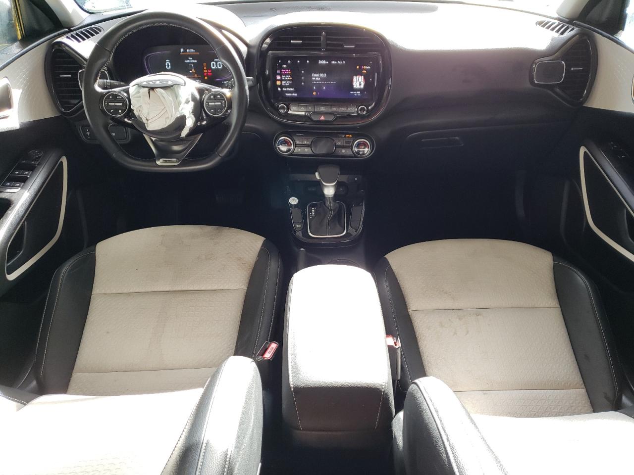 2023 Kia Soul - Image 8