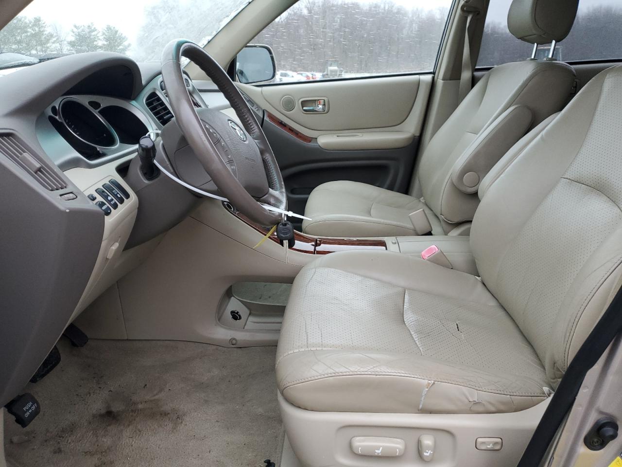 2004 Toyota Highlander - Image 7