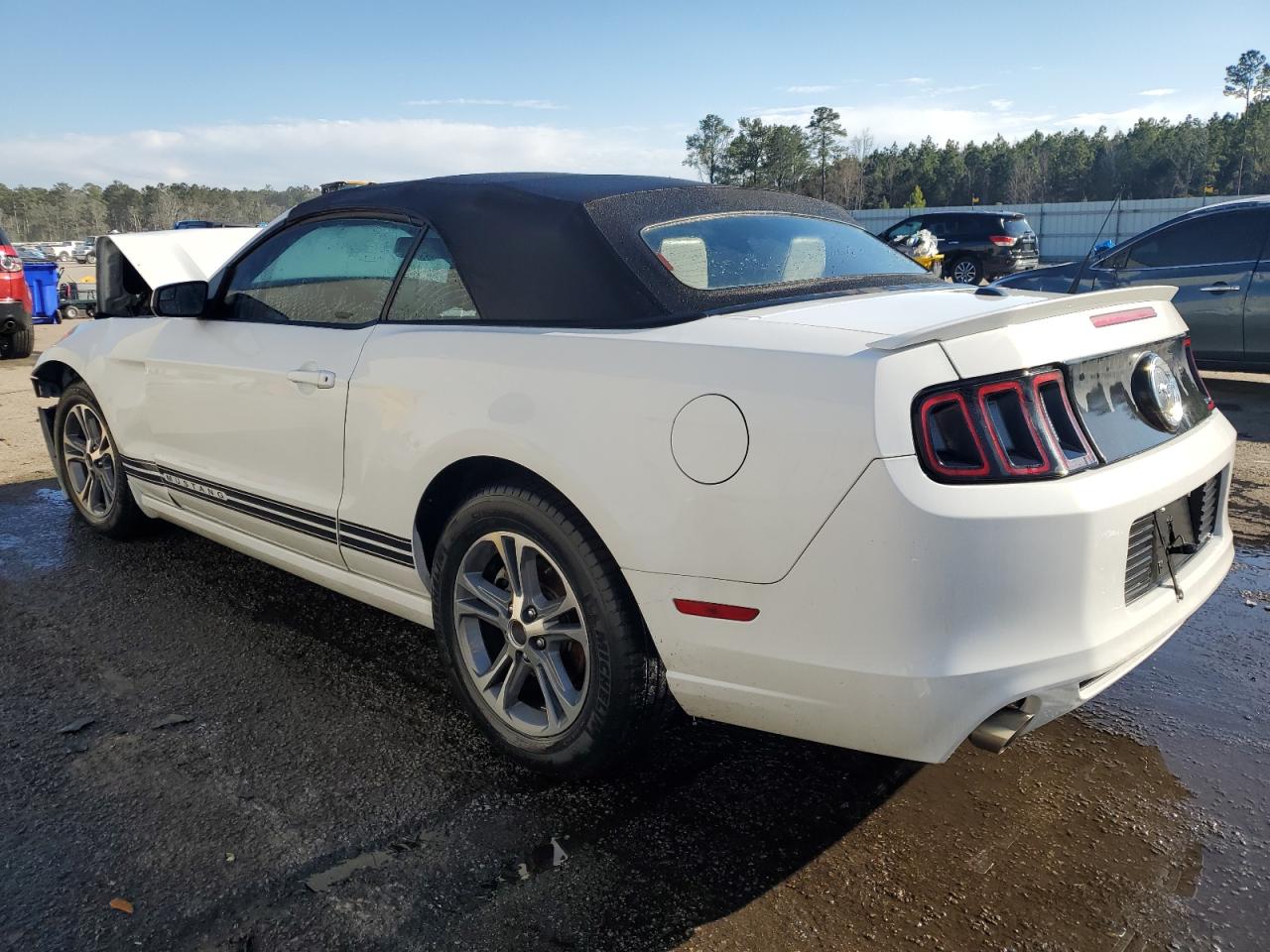 2014 Ford Mustang - Image 2