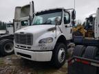 2006 Freightliner M2 106 Medium Duty zu verkaufen in Arlington, WA - Minor Dent/Scratches