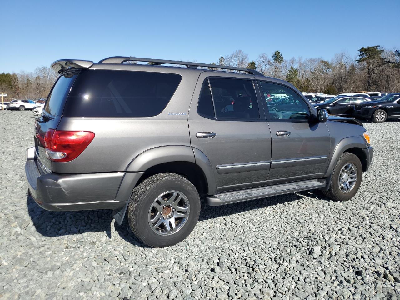 2007 Toyota Sequoia - Image 3