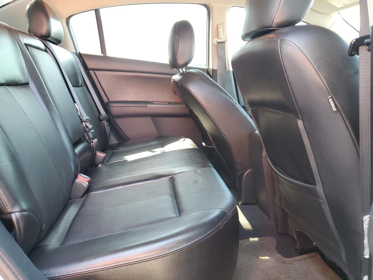 2012 Nissan Sentra - Image 10