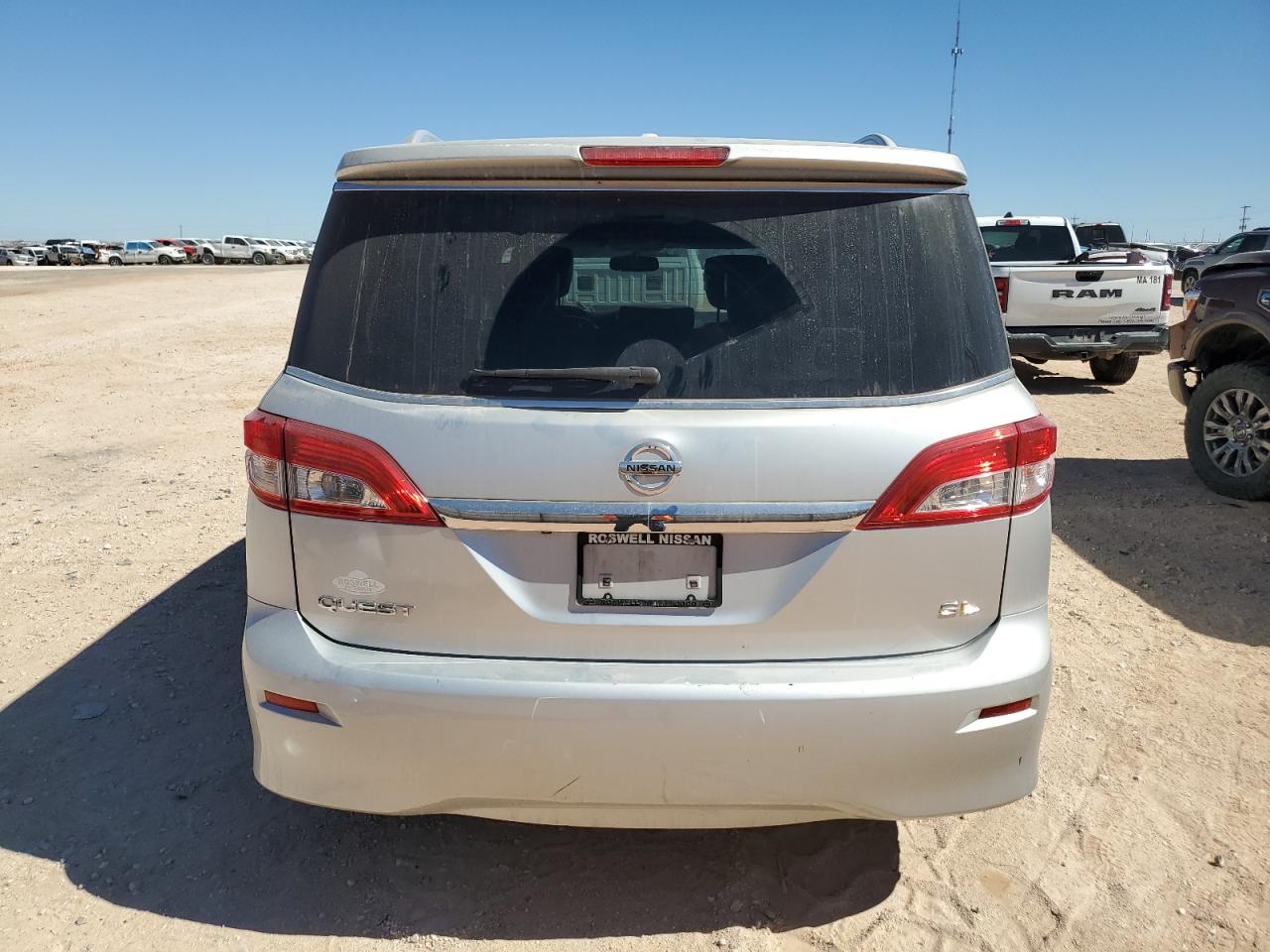 2014 Nissan Quest - Image 6