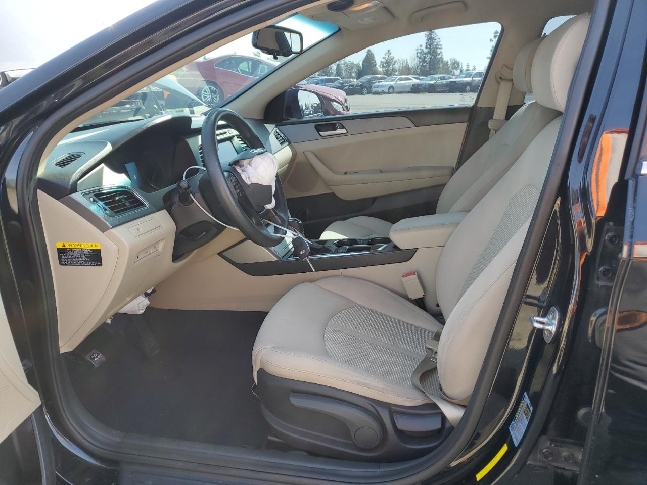 2017 Hyundai Sonata - Image 7