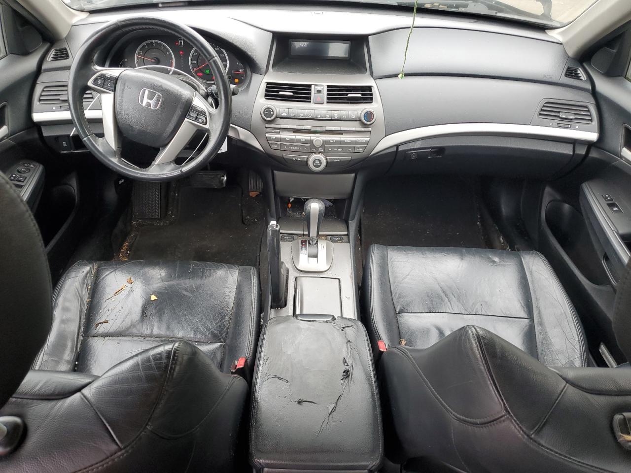 2012 Honda Accord - Image 8
