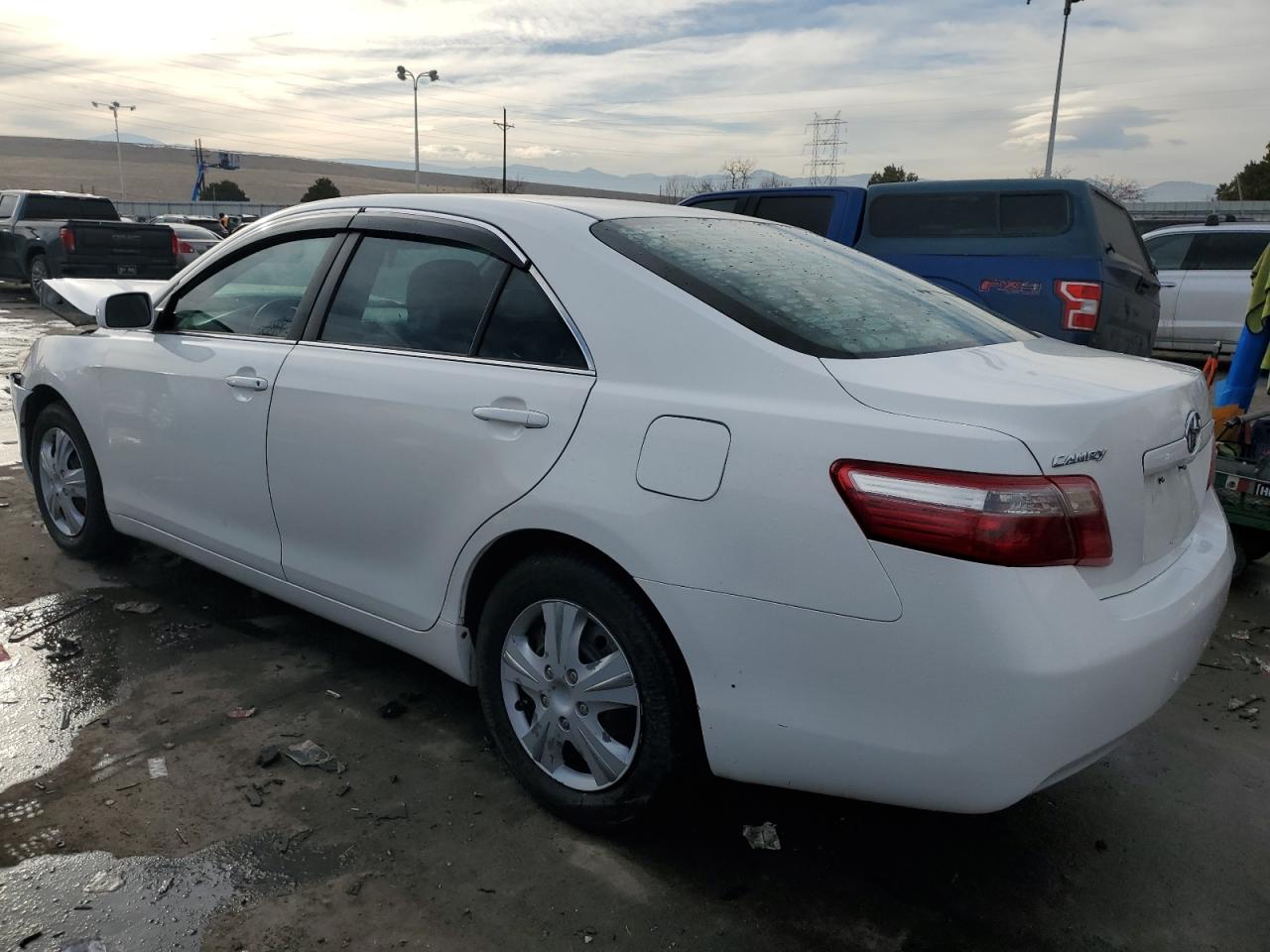 2009 Toyota Camry - Image 2