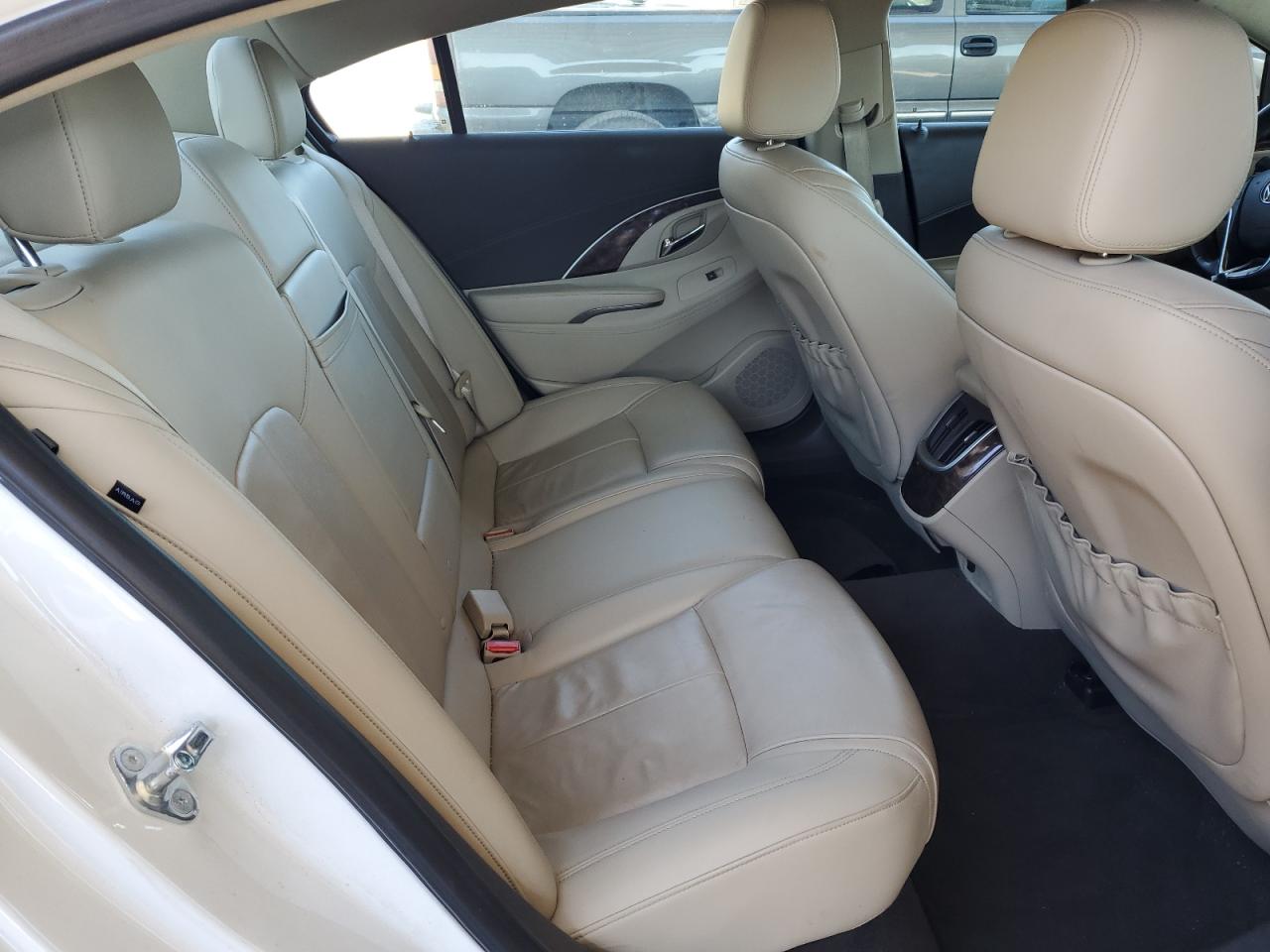 2015 Buick LaCrosse - Image 11