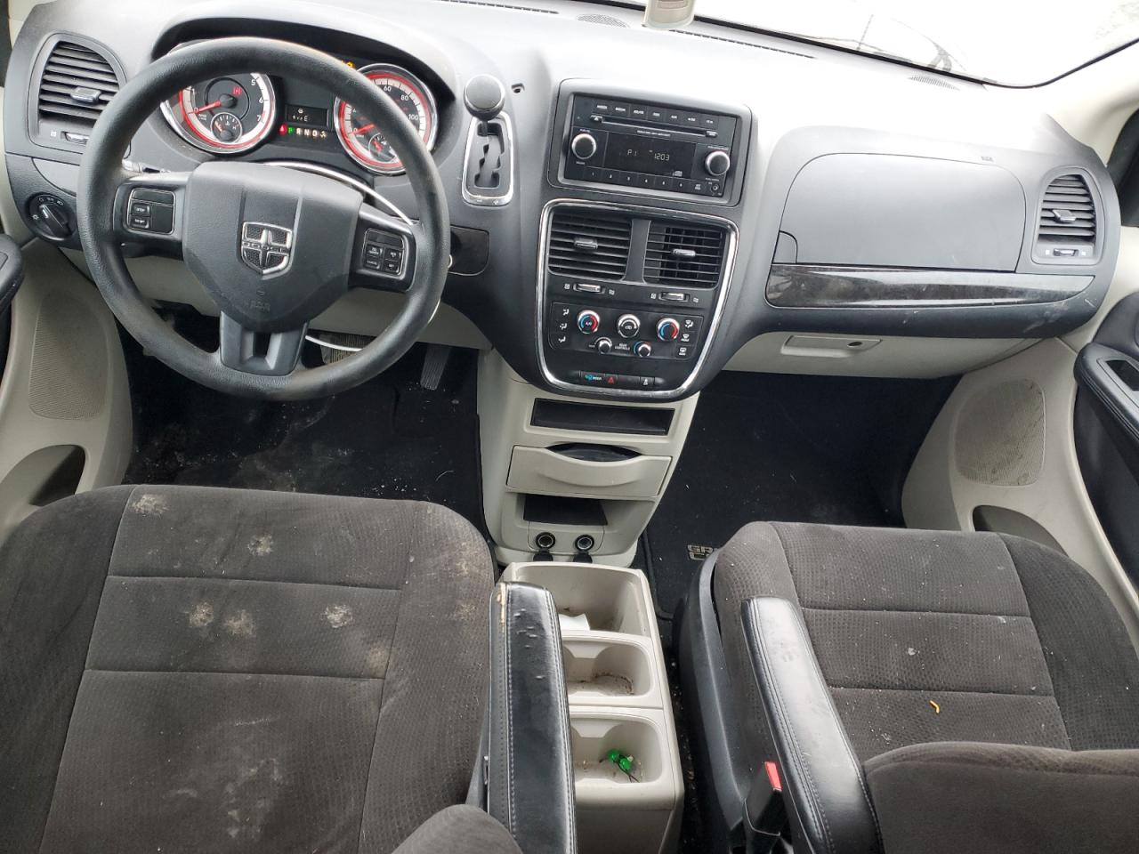 2013 Dodge Caravan - Image 8