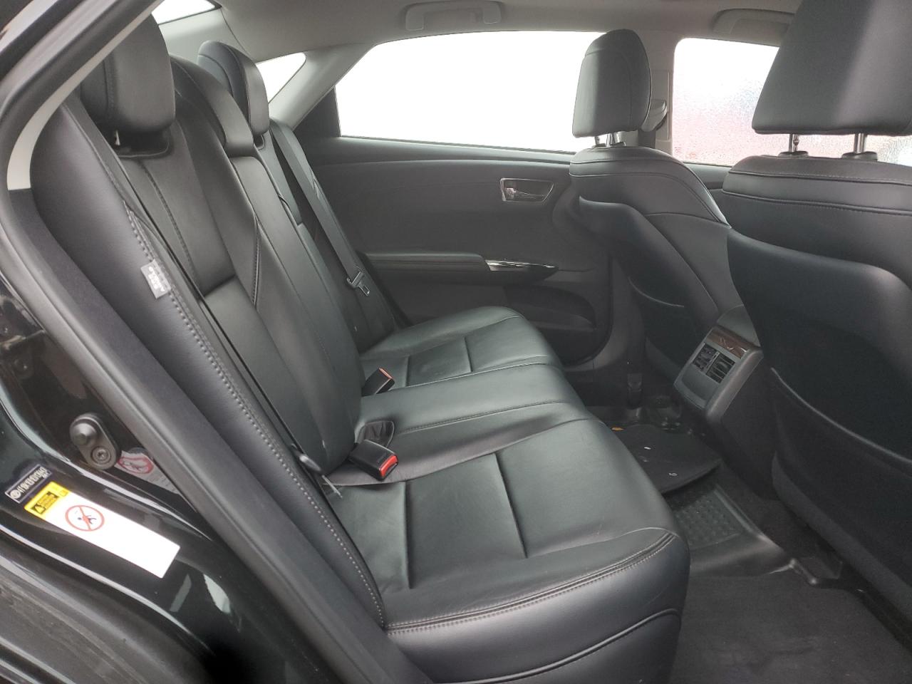 2014 Toyota Avalon - Image 10