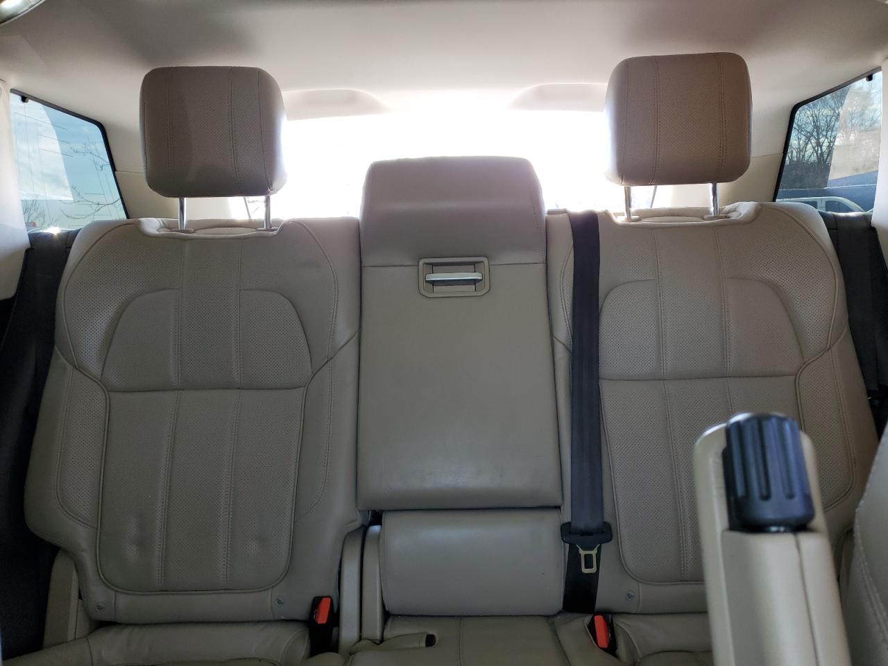 2016 Land Rover Range Rover - Image 10