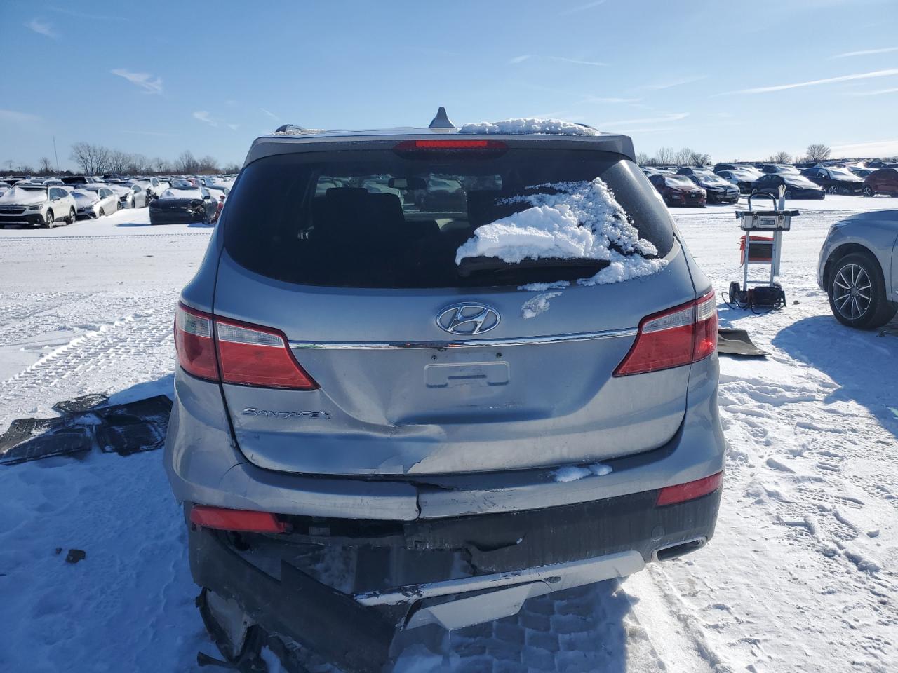 2015 Hyundai Santa Fe - Image 6